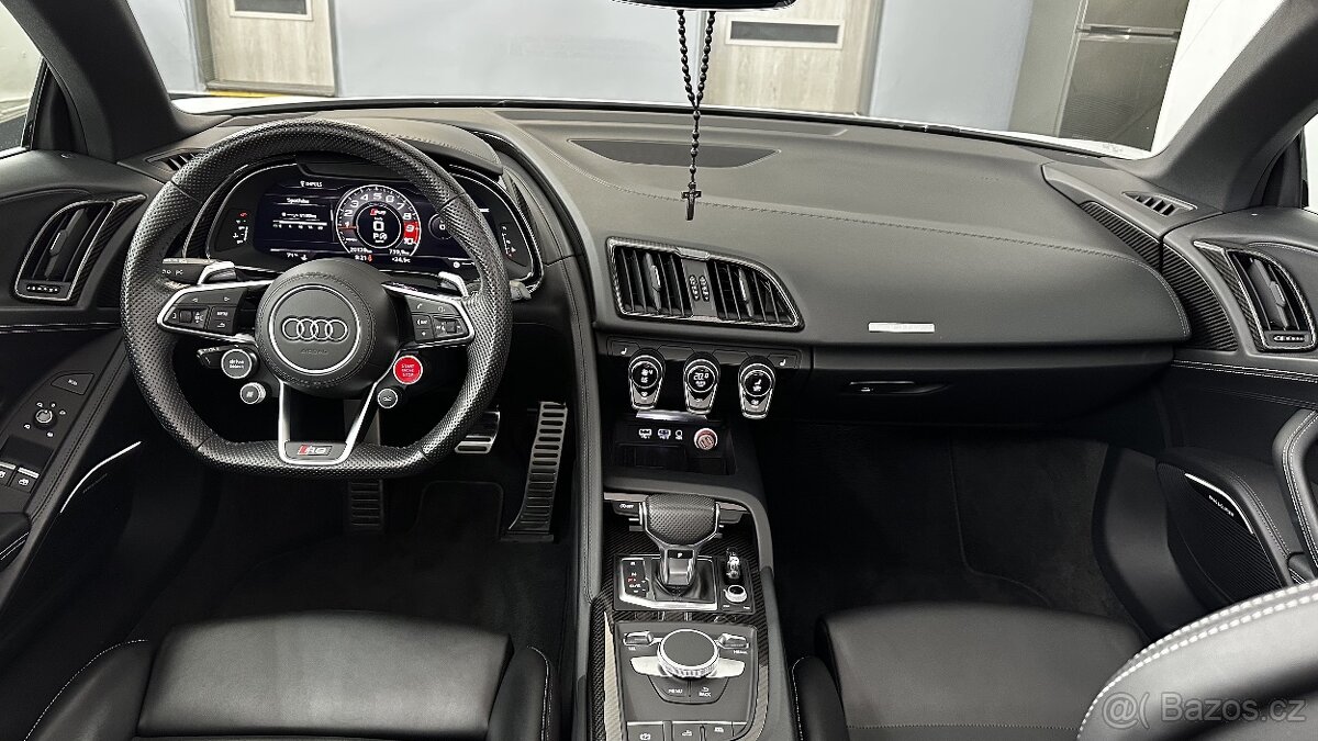 Audi R8, 5.2 V10 / TOP STAV - 13