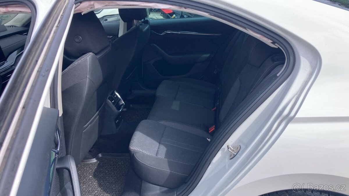 Škoda Octavia 2.0 TDI 85 kW - 13