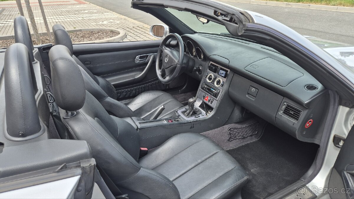 Mercedes-Benz slk200 r170 - 13
