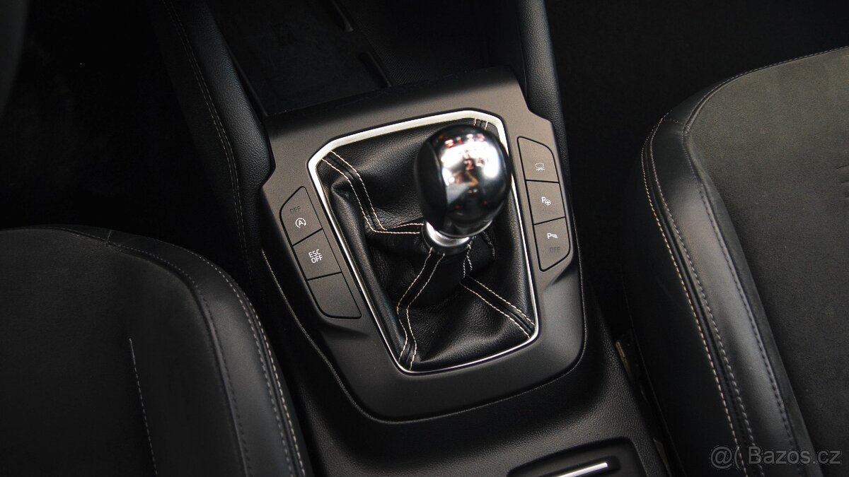 Ford Focus, ST 2,3/206kW Kůže B&O DPH - 13