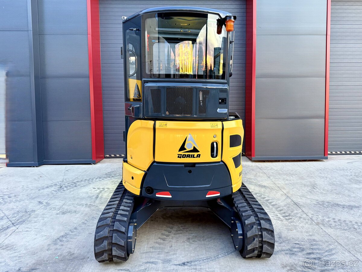 MINIBAGR G40S I PRO CAB najeto 5MTH 4T - 13