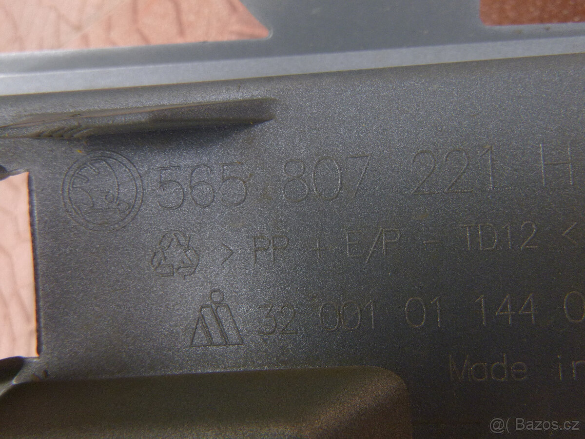 Škoda Kodiaq lift orig kapota 565823155B nárazník 565807221 - 13