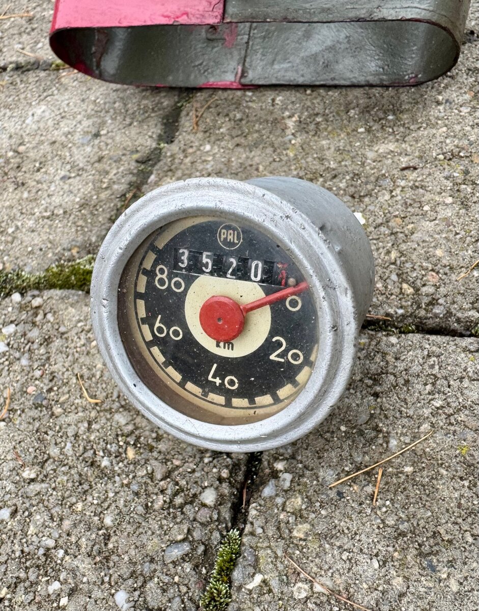 Jawa 50 550 555 pionyr - dily - 13