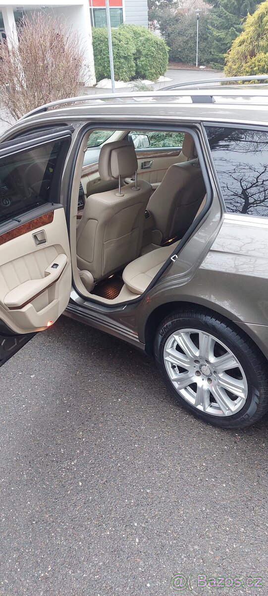 Mercedes-Benz W212 250CDI 4matic - 13