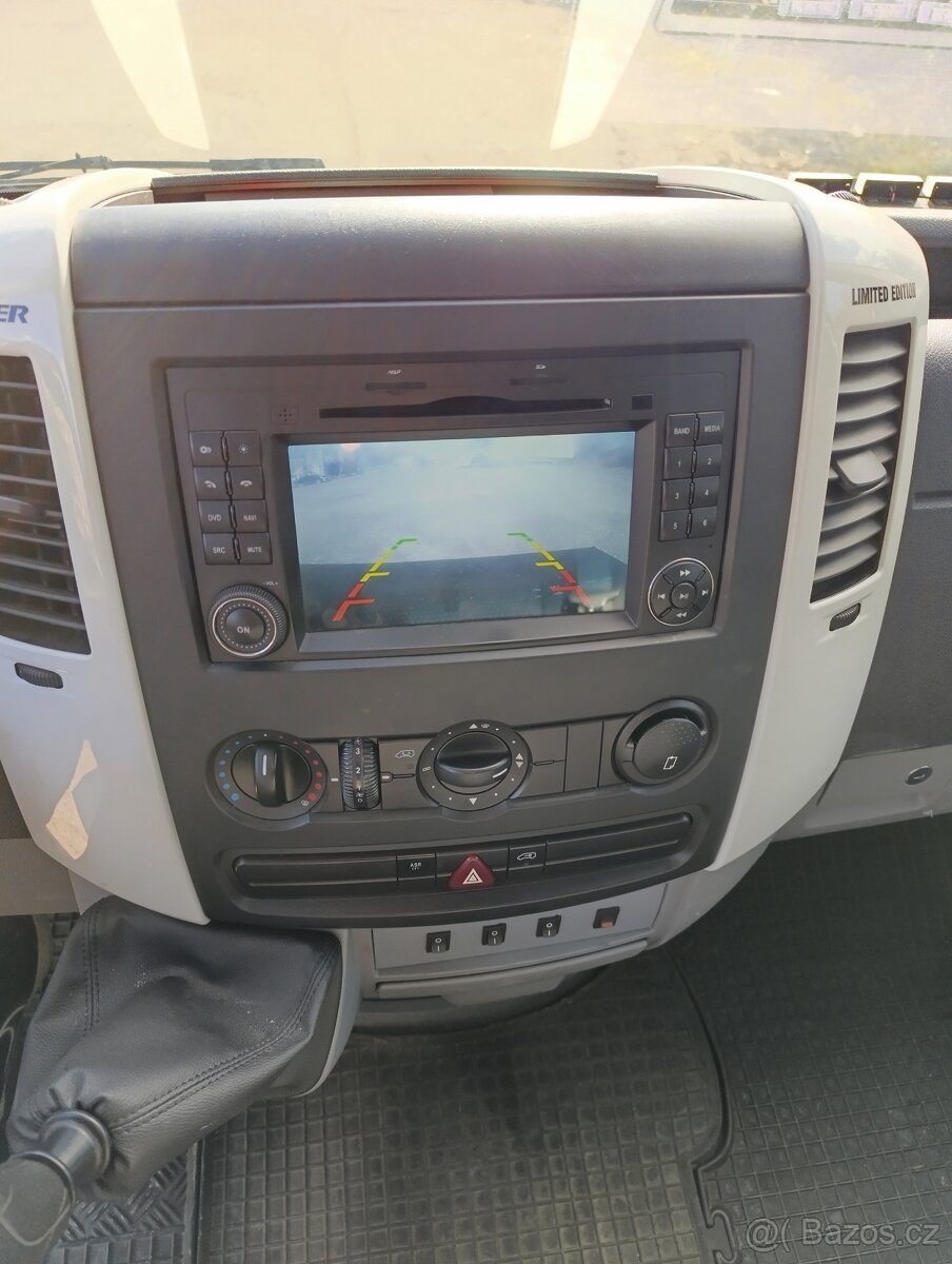 Mercedes Sprinter 315 CDI odťahový špeciál - 13