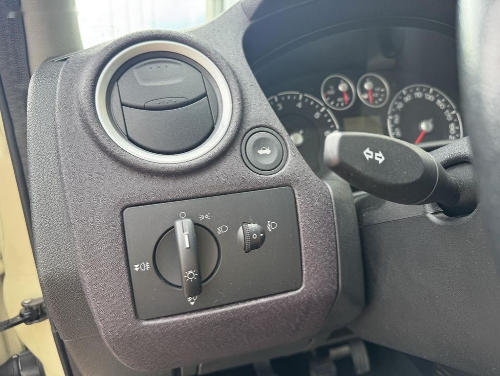 Ford Fusion,1.4i 59kW - 13