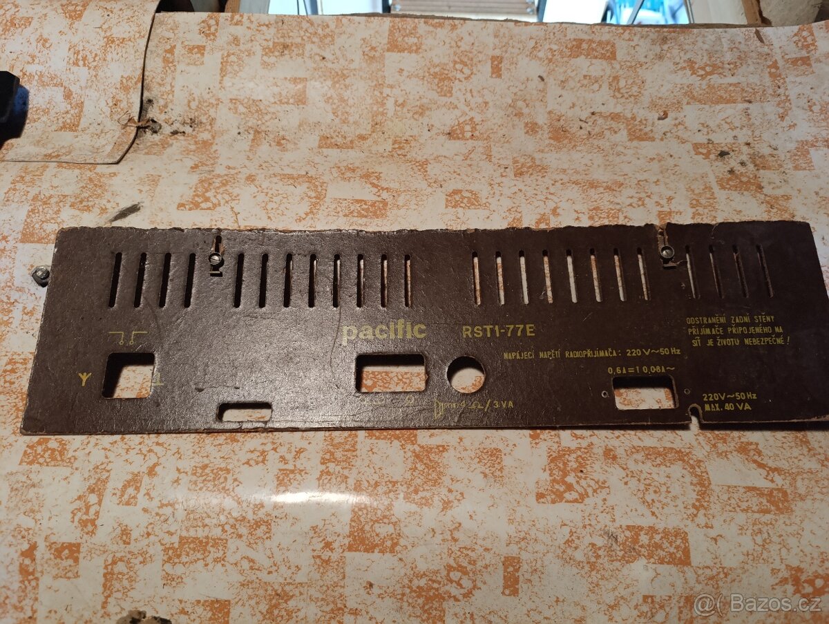 zadní kryty na historická radia - 13