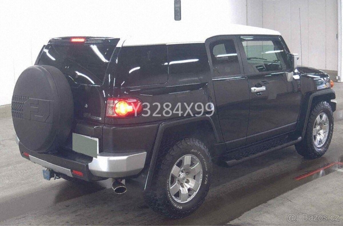 4x Toyota FJ Cruiser - 13