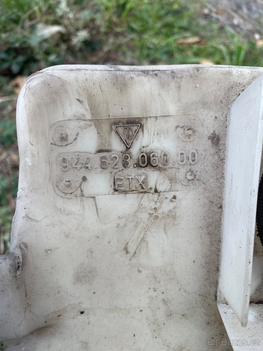 Prodám díly Porsche 944 - 13