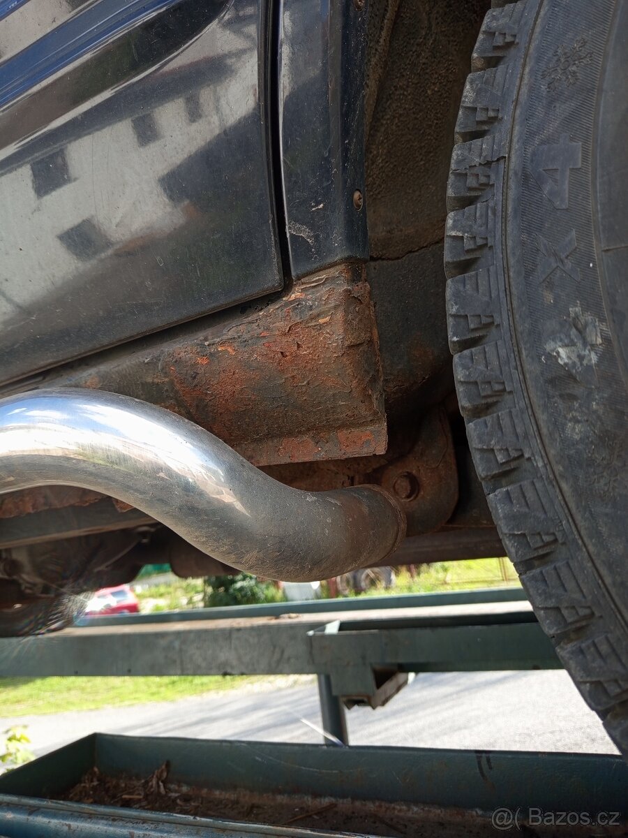 Jeep Grand Cherokee - 13