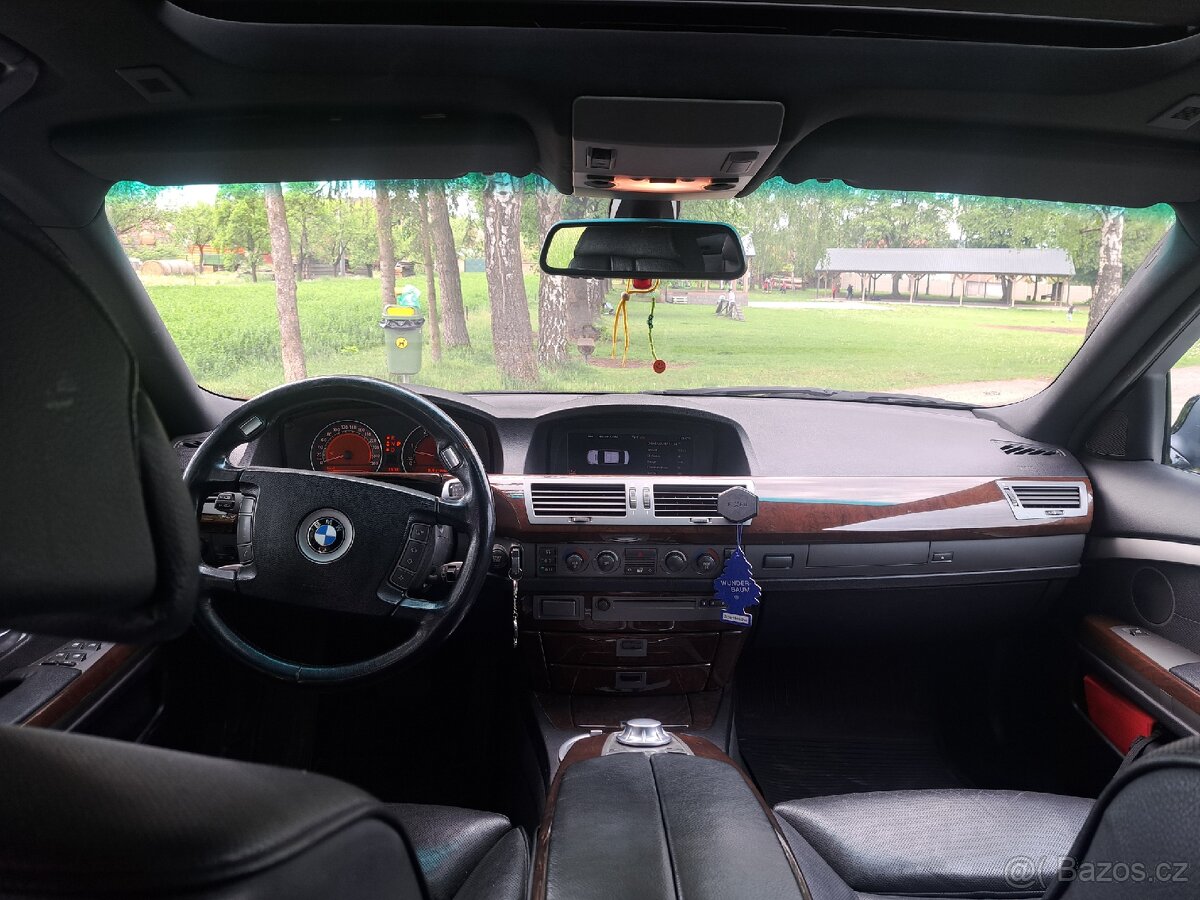 BMW E65 730D R.V.2005, MAX VÝBAVA, 2XALU,TOP STAV - 13