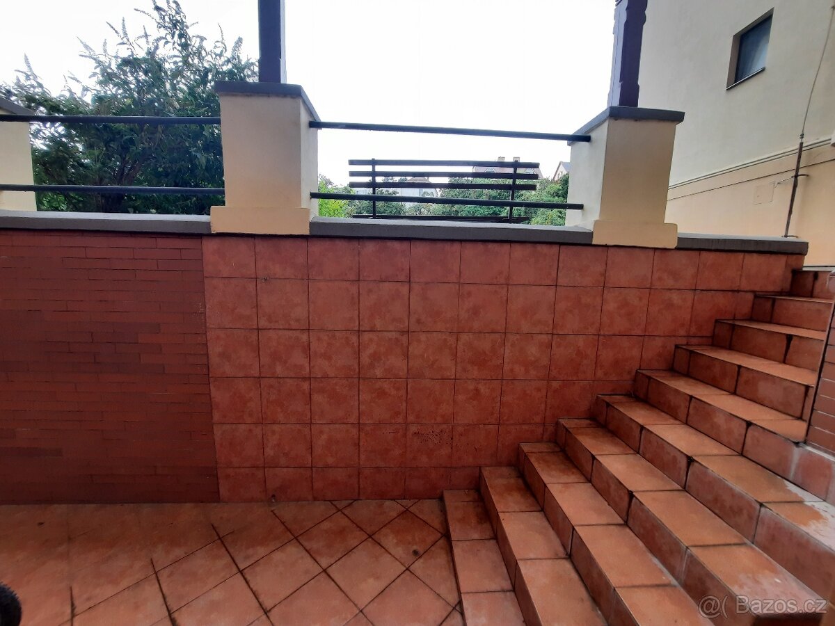 Prodej obchodního prostoru 75m² Brno-Úvoz - 13
