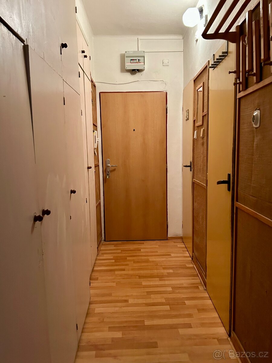 PRODÁM BYT 3+1 - 13