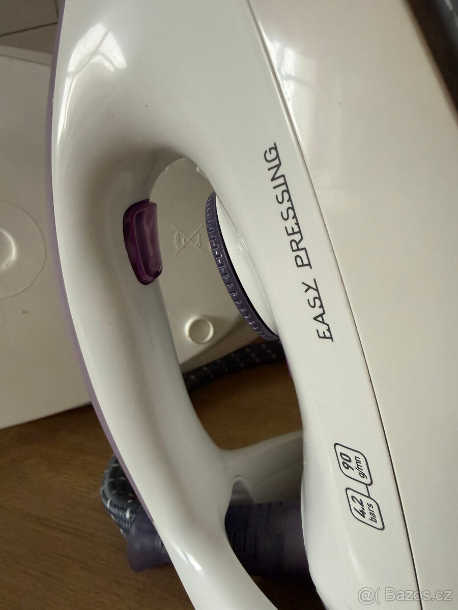 Žehlička - Parní generátor Tefal Easy Pressing GV5221 - 13