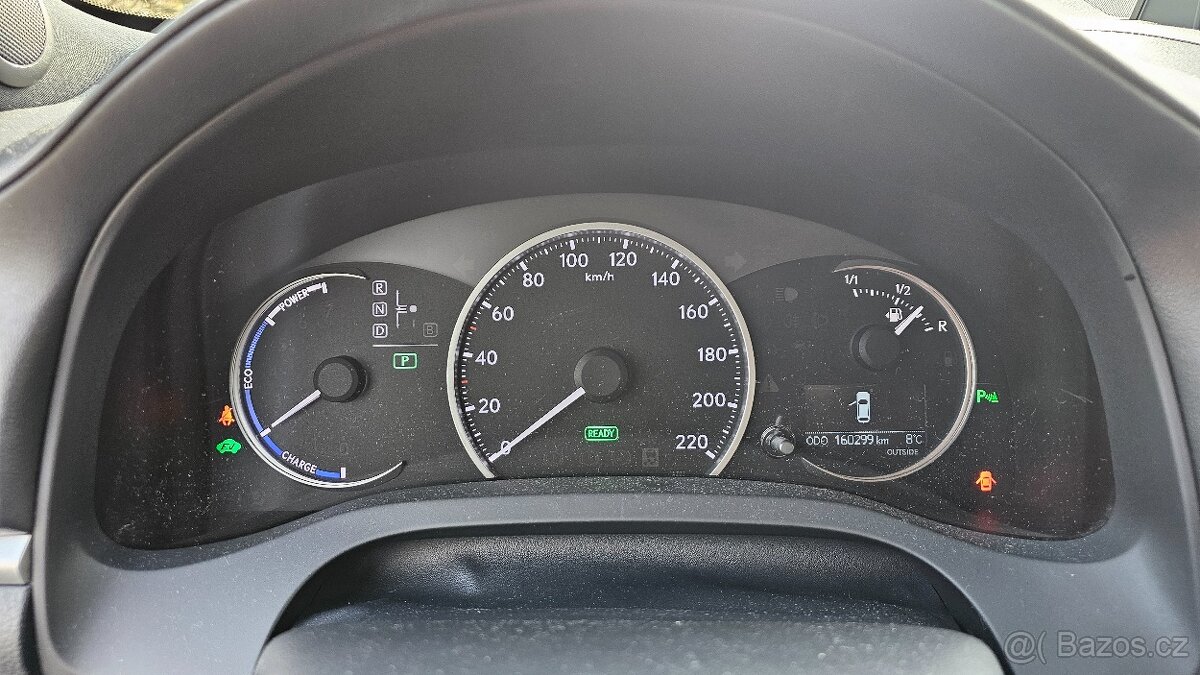 Lexus CT200h F-SPORT - 13