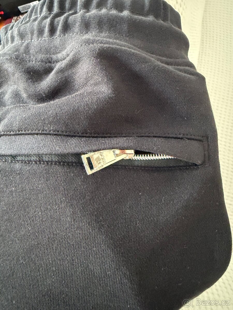 Hugo Boss pánské tepláky - 13