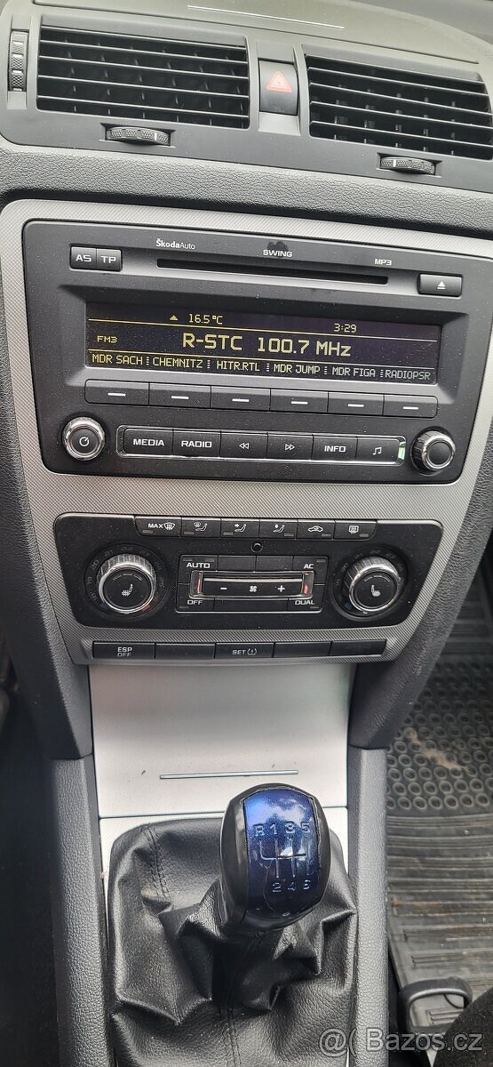 Škoda Octavia combi II 1.8 tsi 118kW Elegance 2010 Tažné-TOP - 13