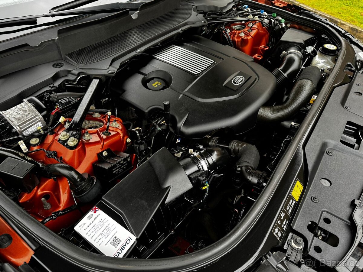 Land Rover Discovery 3.0 - 13