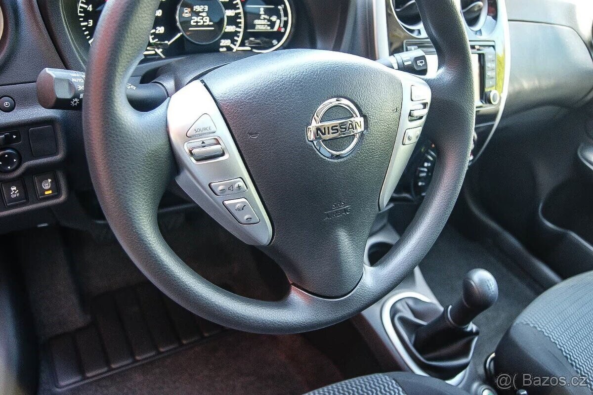 Nissan Note 2014 pravidelný servis a super maxi výbava - 13