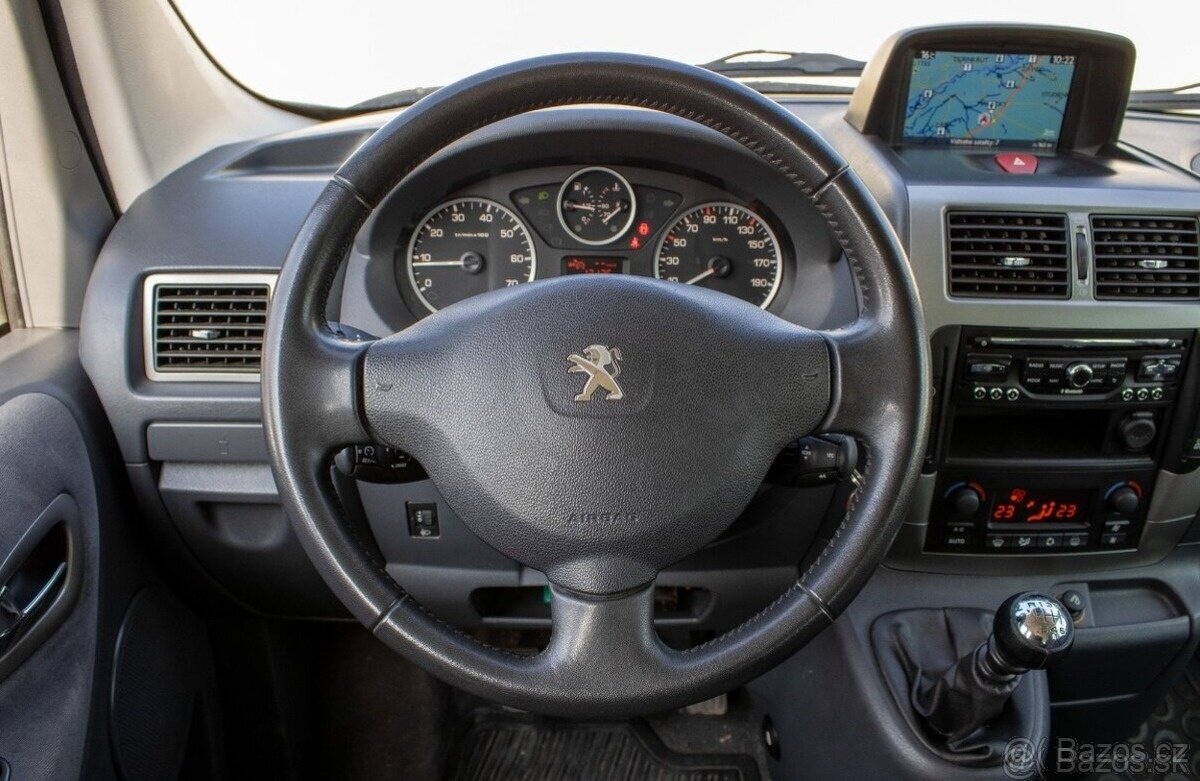 Peugeot Expert Teepee - 13