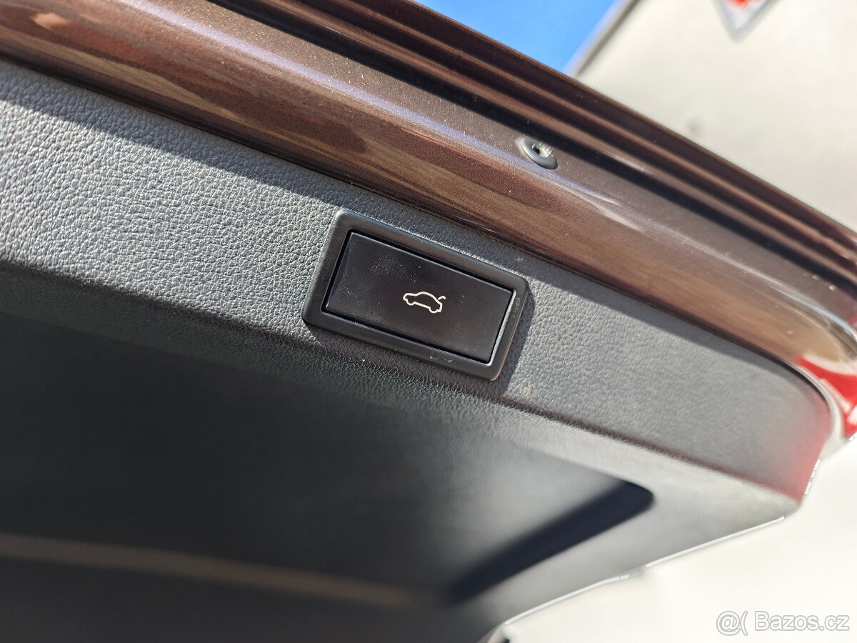 Škoda Octavia 1.4 TSi Elegance NAVI DSG - 13