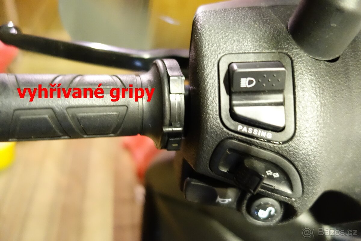 PIAGGIO BEVERLY 300ie - 13