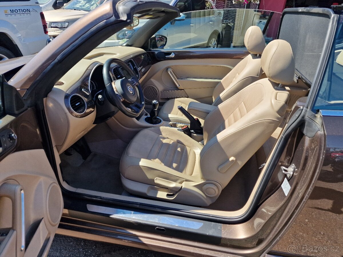 VOLKSWAGEN BEETLE CABRIO 2,0TDI 110PS DESIGN - 13