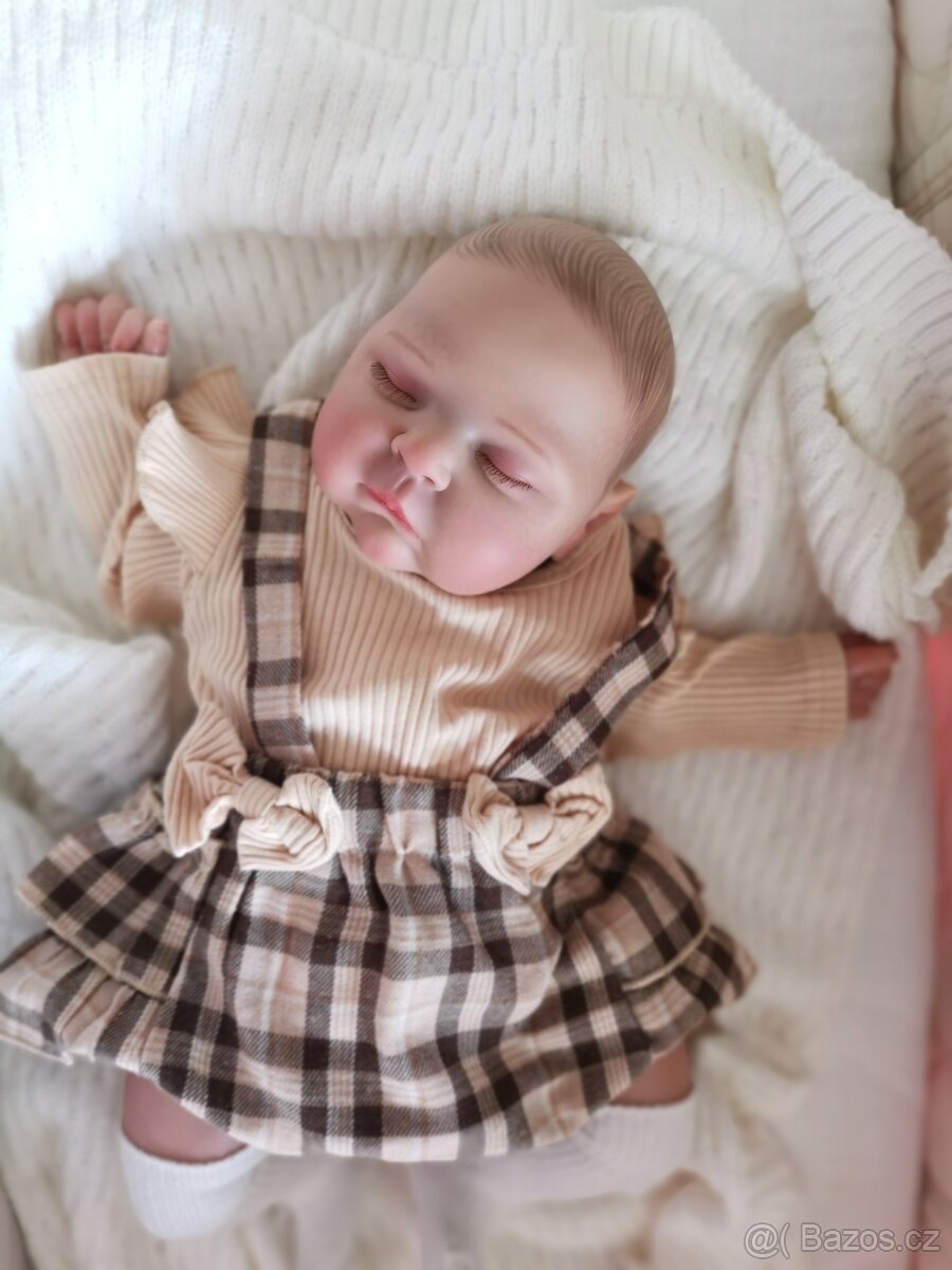 Krásná realistická holčička ( PEACHES ) - 13