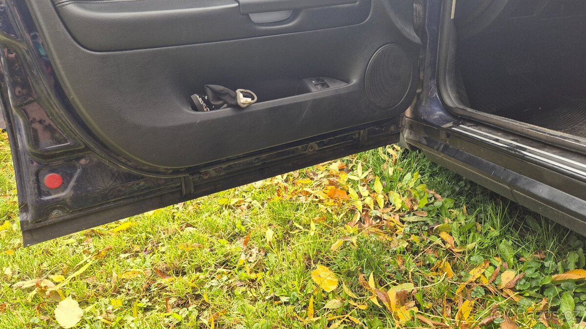 VW Passat B5.5 1.9tdi 96kw CELEK NEBO DÍLY - 13