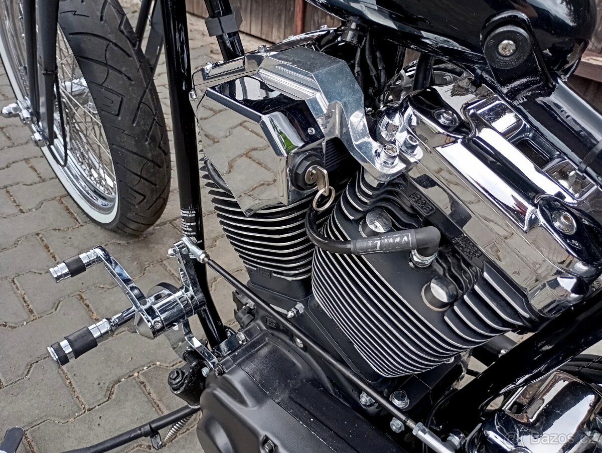 Harley Davidson Big Dog 1809ccm Evolution - 13