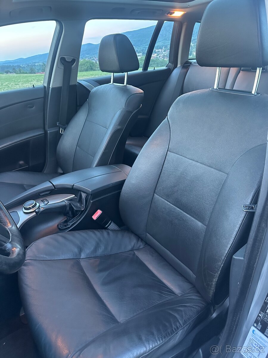 BMW E61 525i - 13