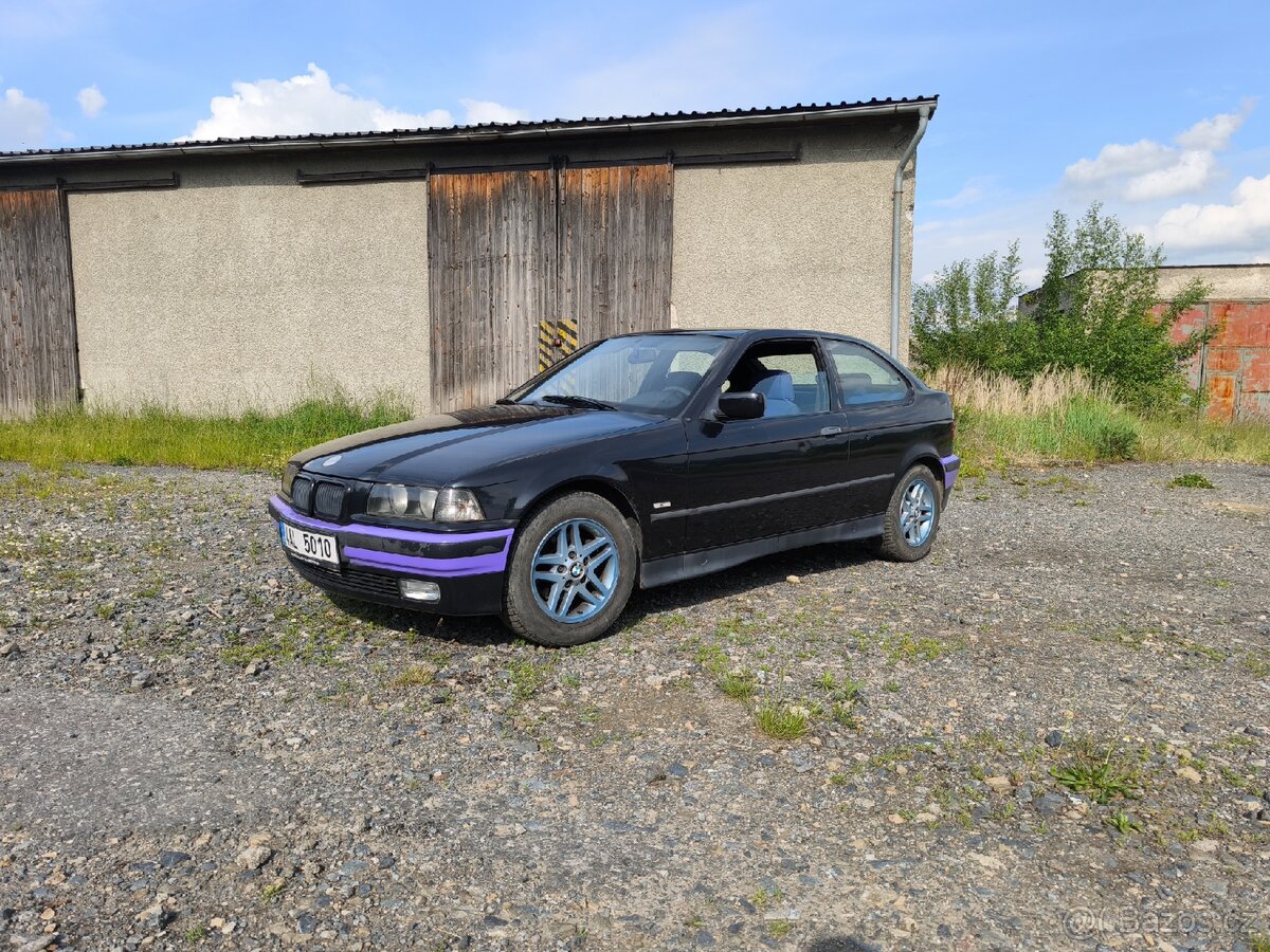 Prodám BMW E36 Compact 316ia - 13