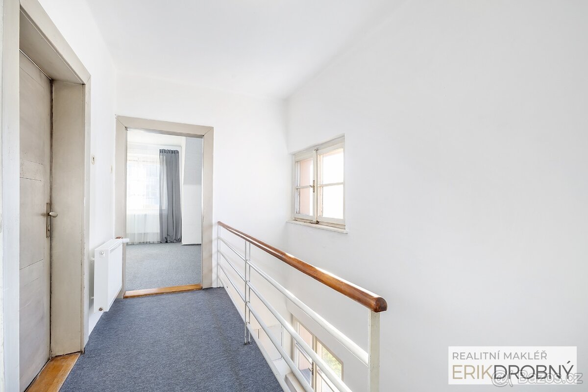 Prodej rodinného domu 5+1, 174 m², pozemek 476 m², Pardubice - 13