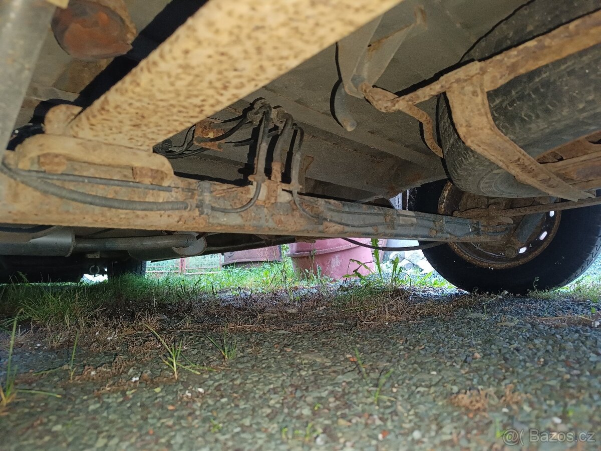 Prodáme Citroen Jumper 2,8 HDI - dodávka - 13