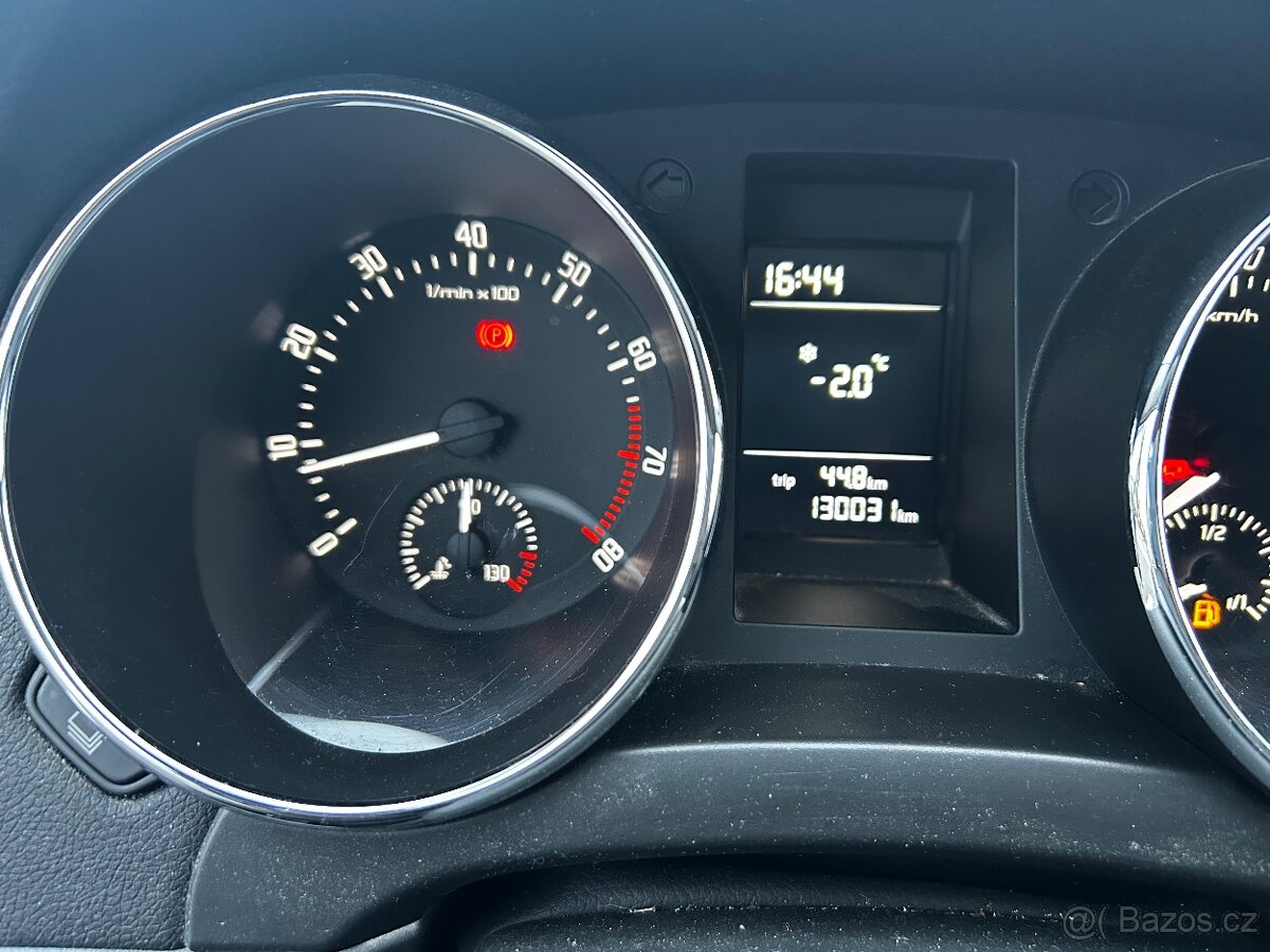 Škoda Yeti Active 1.2Tsi 05/2015 - 13