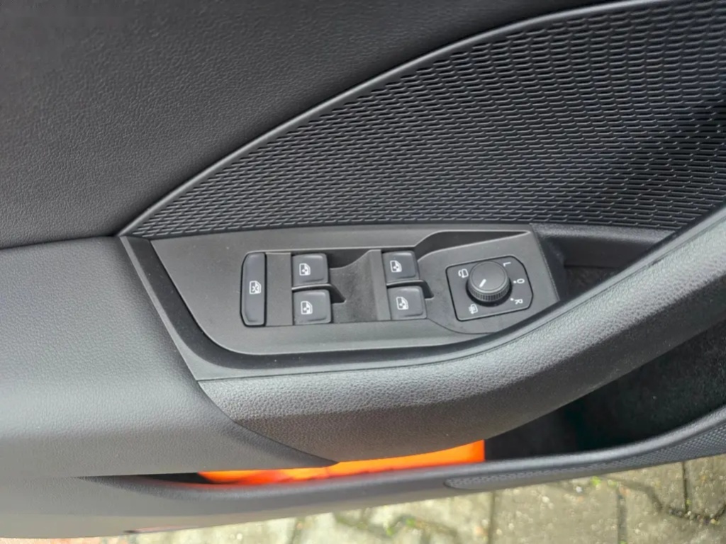 Škoda Octavia, SELECTION 1,5 TSi / 110 kW - 13