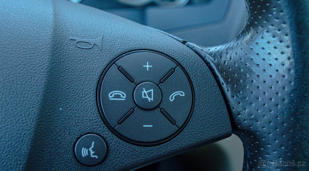 Mercedes-Benz E trieda Kupé 350 CGI Blue - 13