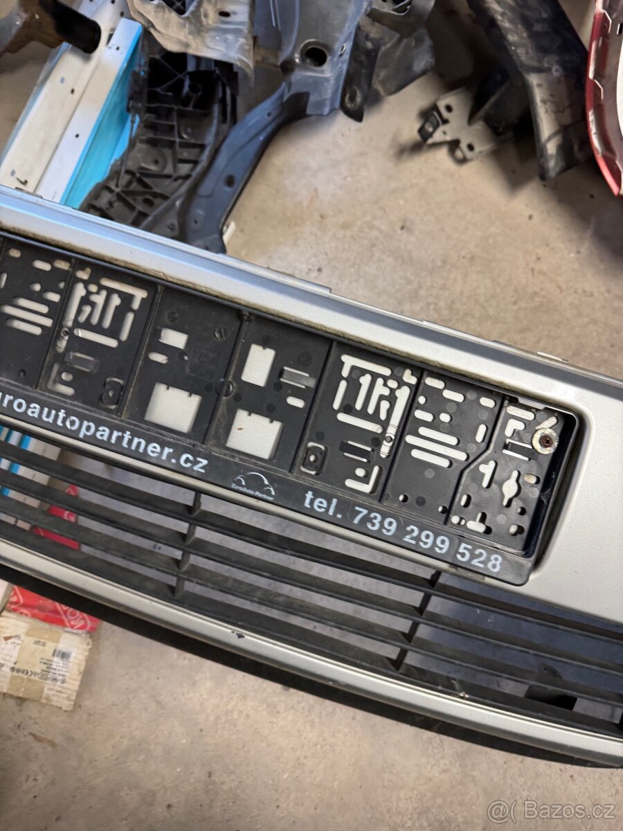 Ford Fusion, přední/zadní nárazníky předface - 13