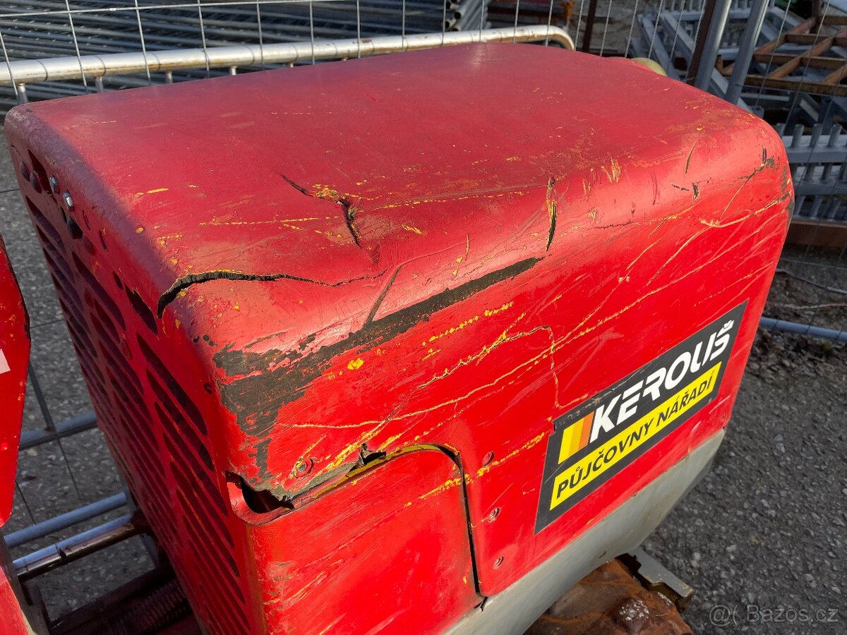 Ježkový válec Wacker Neuson RT82-SC2 - 13