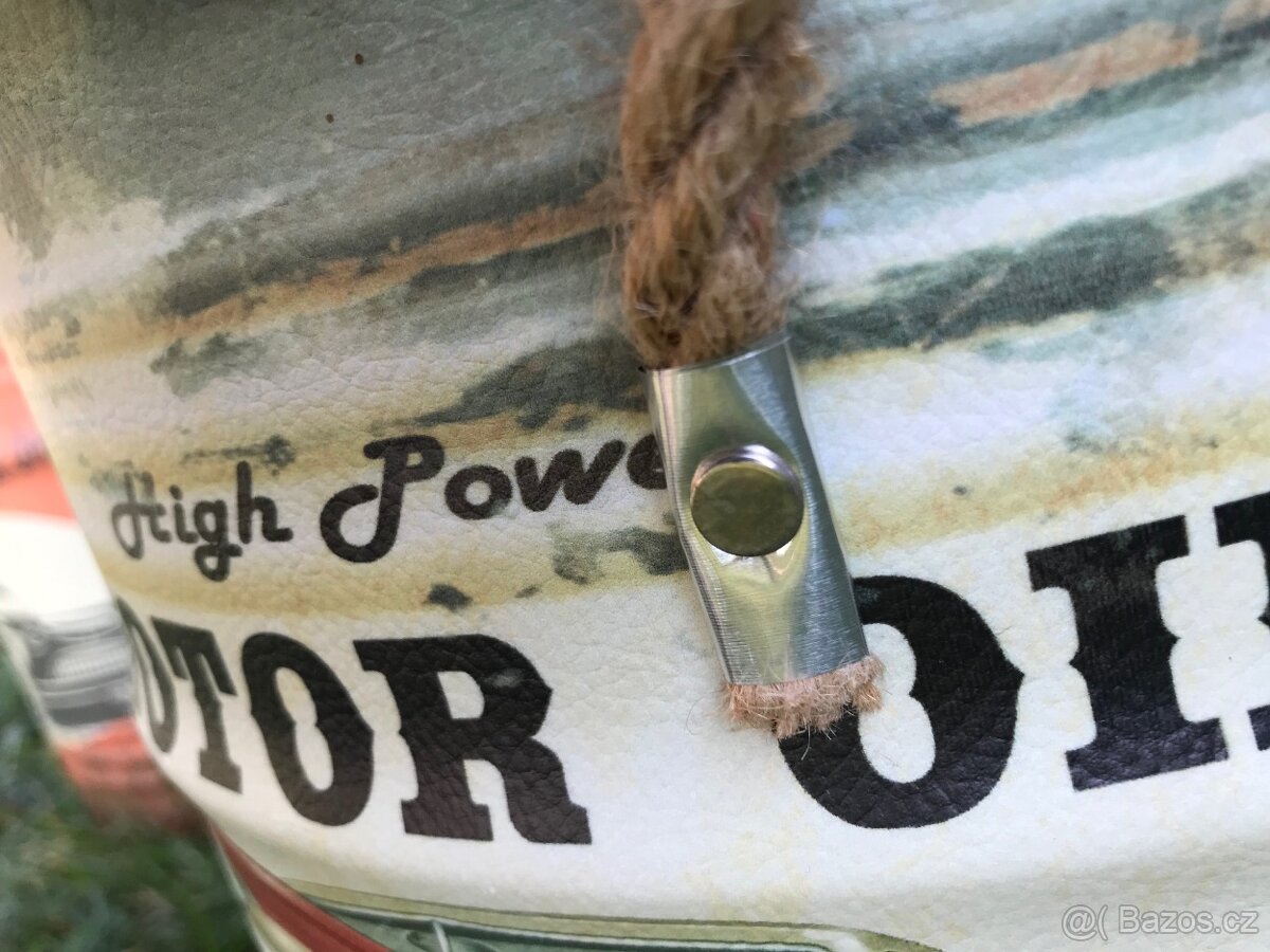 Souprava taburetů a sudu k posezení - 13