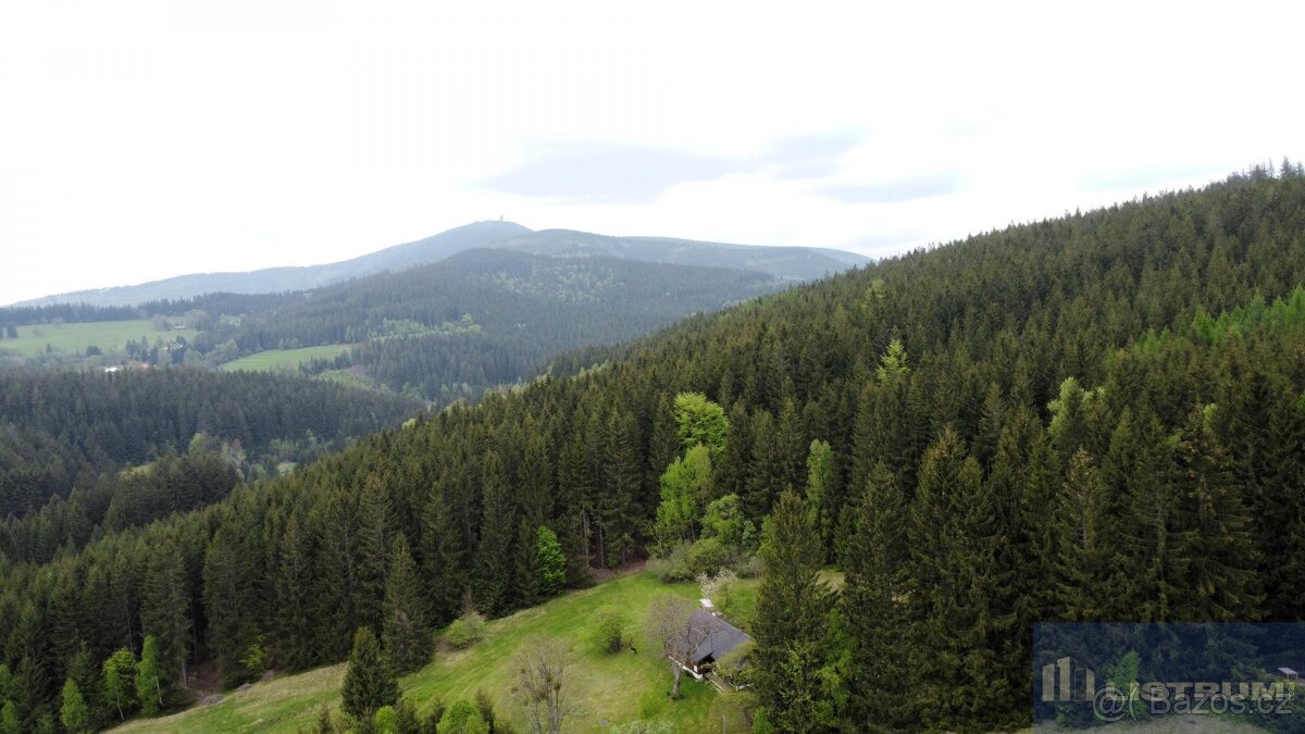 Chalupa v obci Krásná - 13