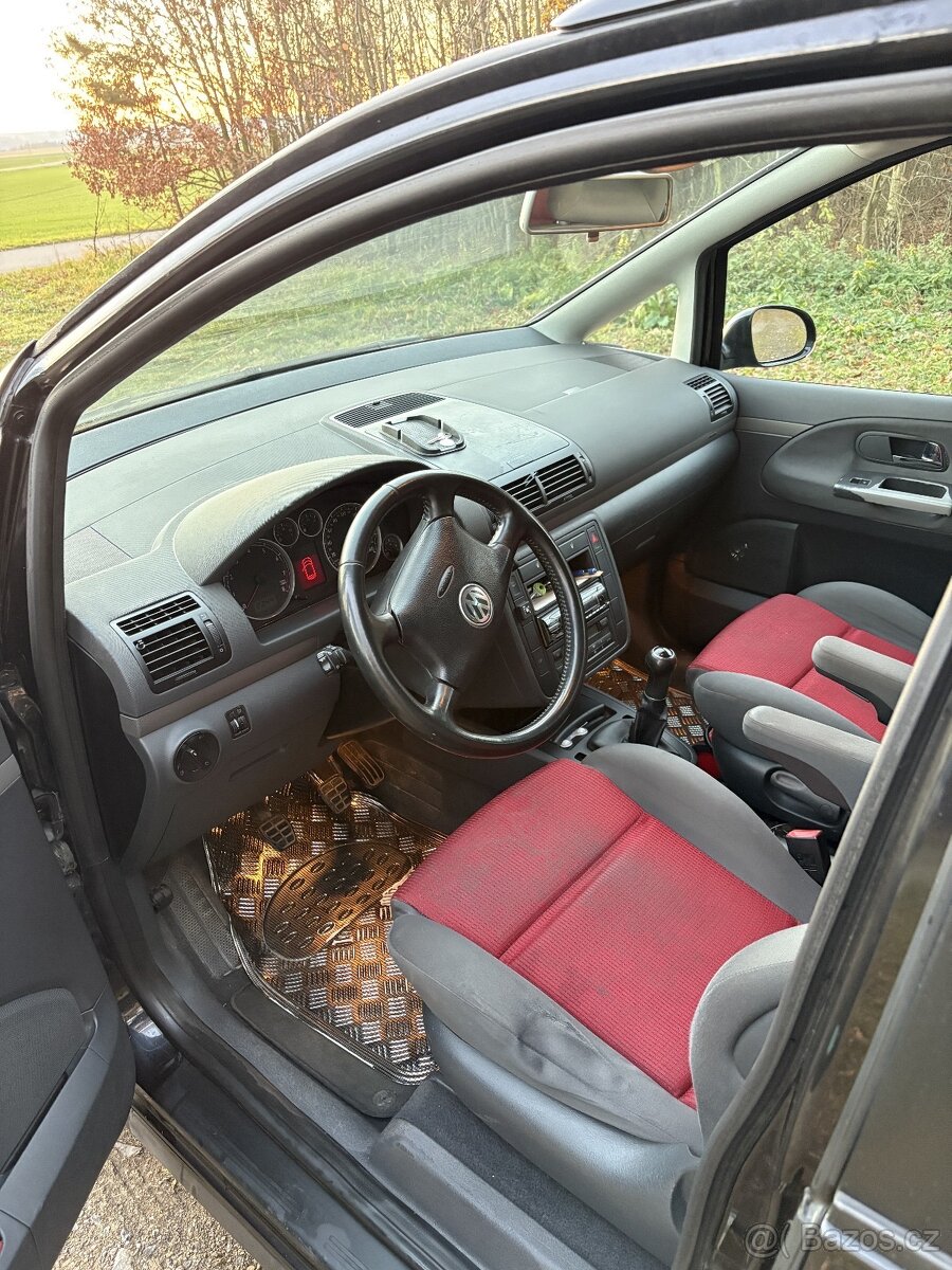 VW Sharan 1.8T LPG - 13