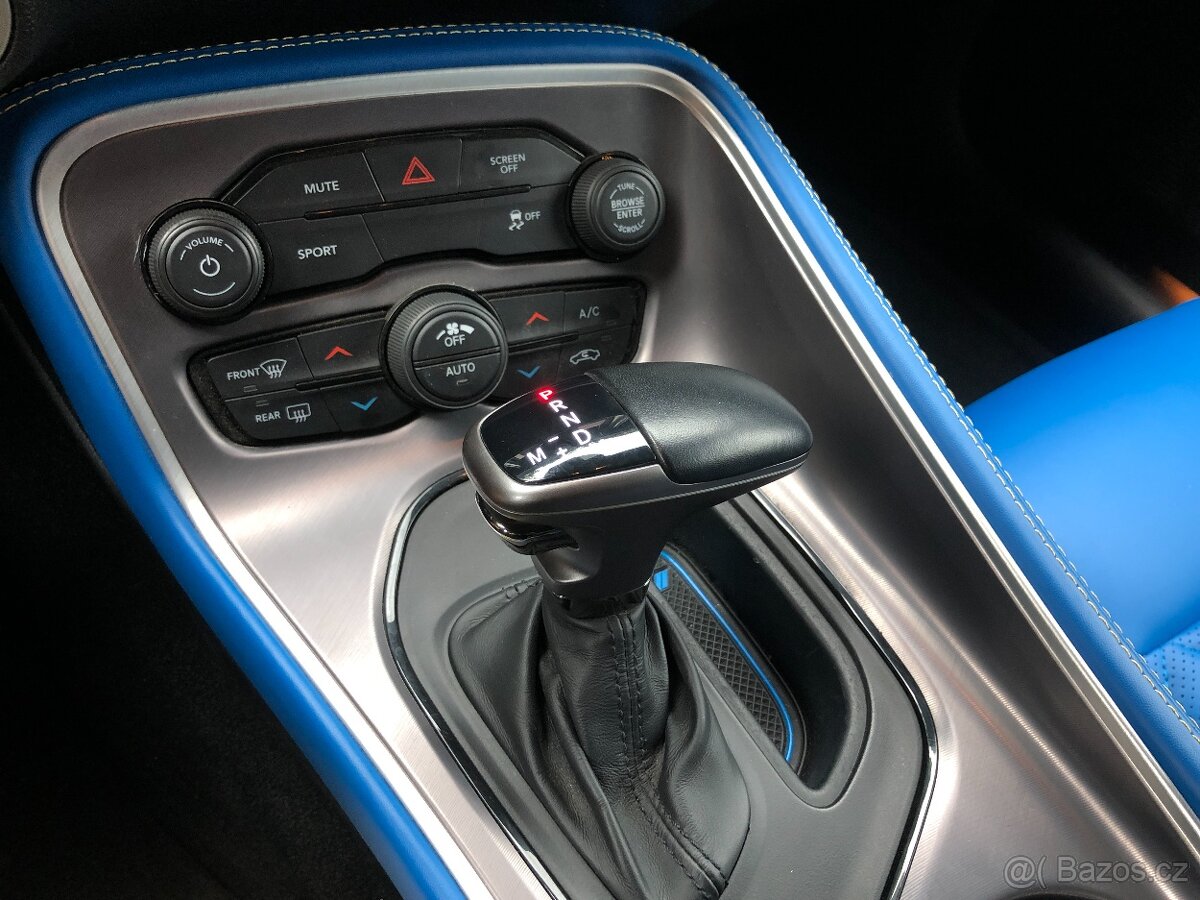 DODGE CHALLENGER 3.6 V6 CENA S DPH - 13