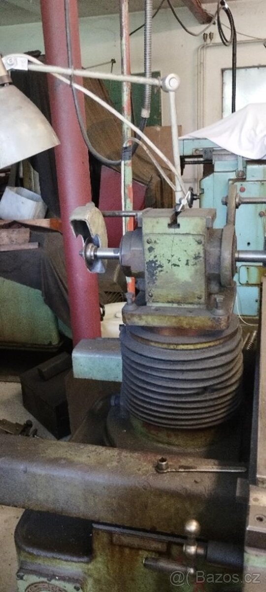 Nástrojová bruska TOS BN 102 A - 13