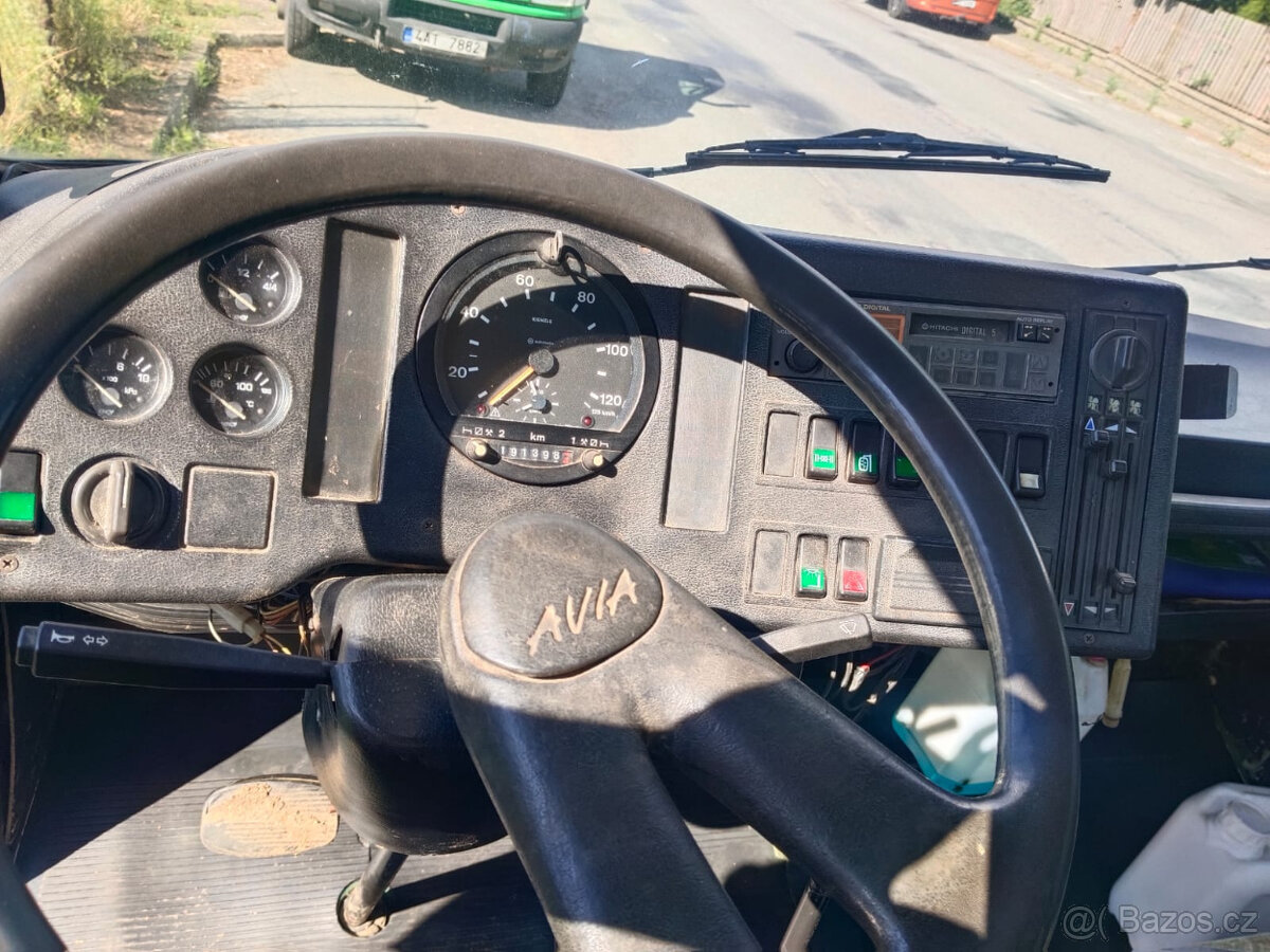 AVIA 31.1 3.6D 58kW, Nosič kontejner - 13