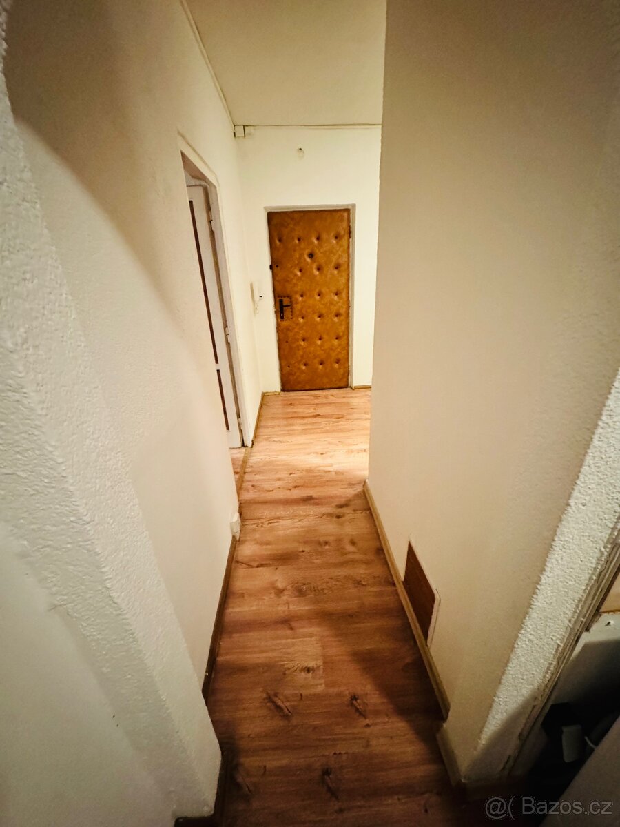Nabízím pronájem bytu 2+1 Kadaň kompletně vybavený - 13