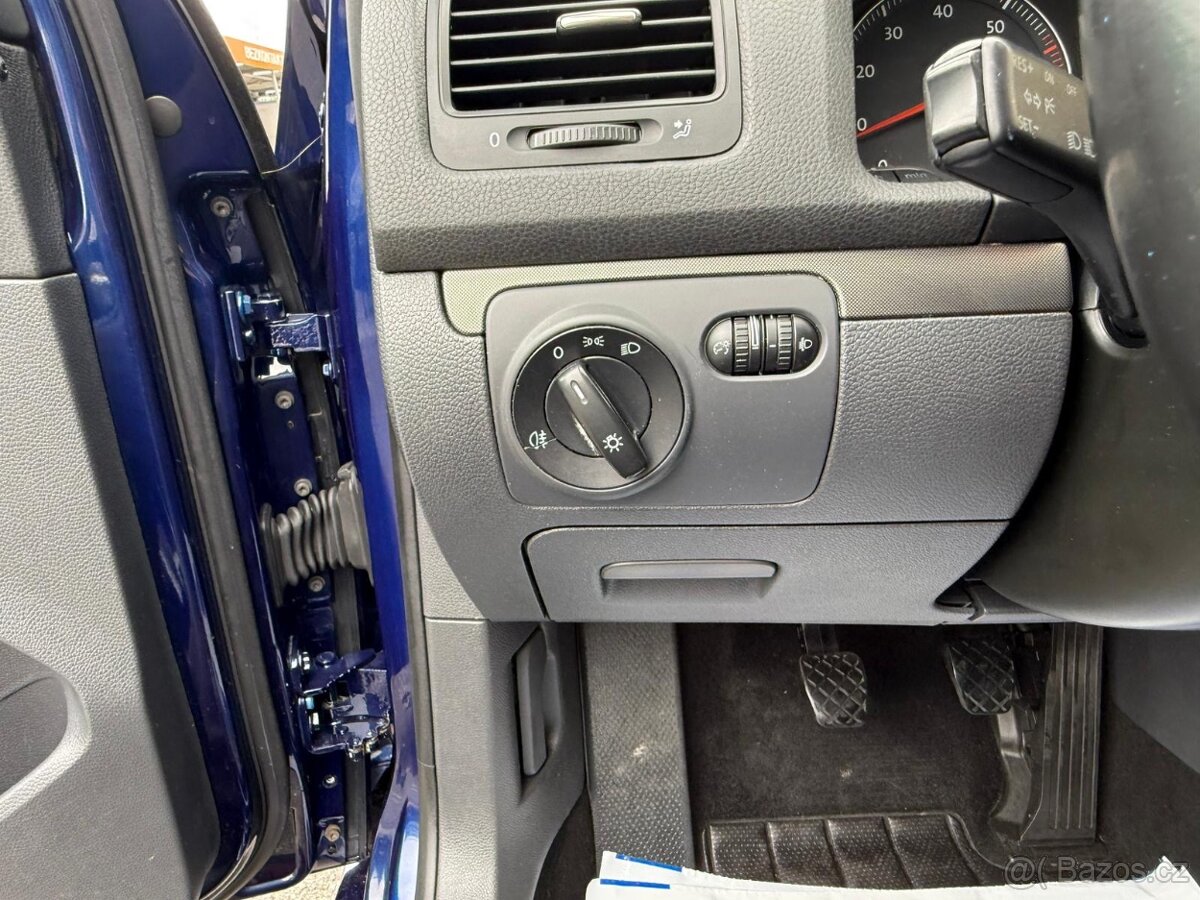 ► VW GOLF 1,4 MPI - 55 kW, DEŠŤOVÝ SENZOR ◄ - 13