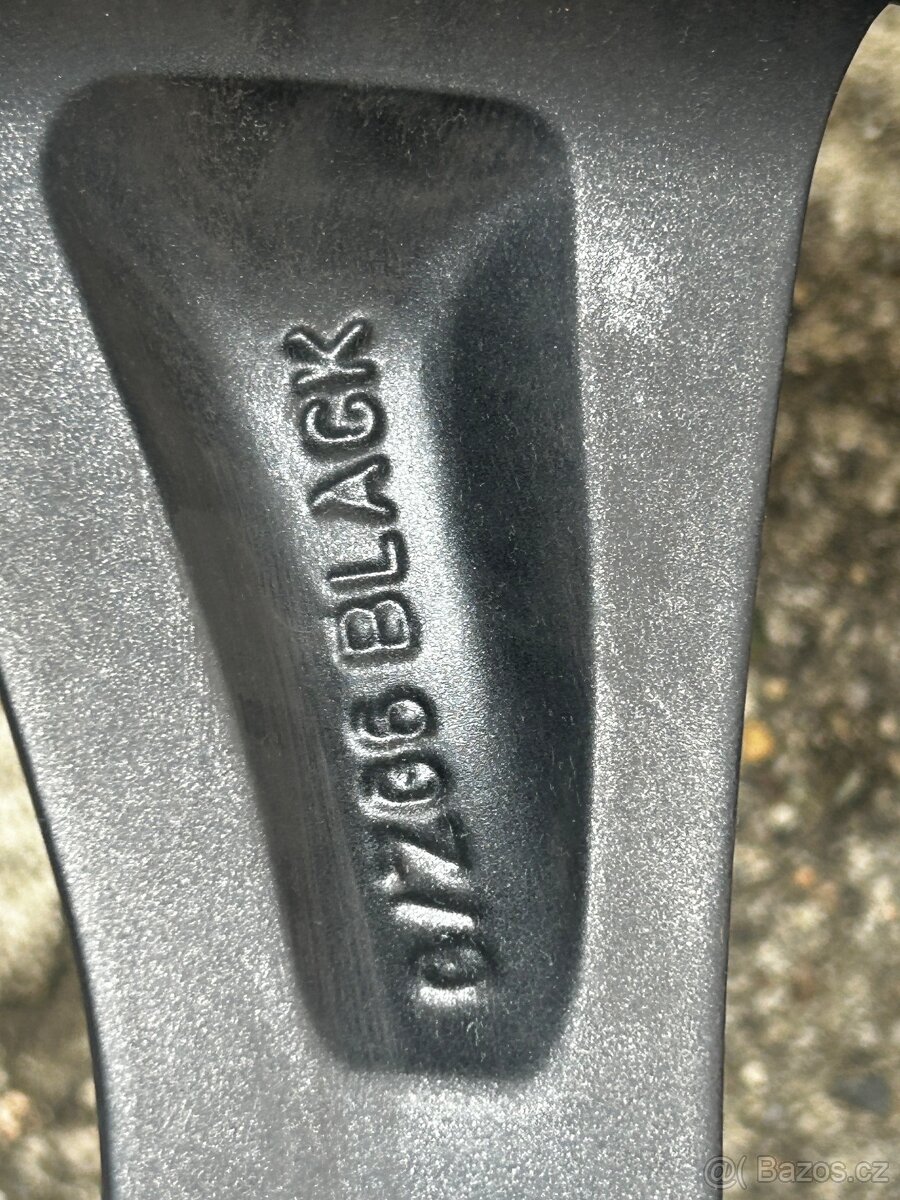 Zimní sada Orig ALU kol Škoda Kodiaq RS - 13