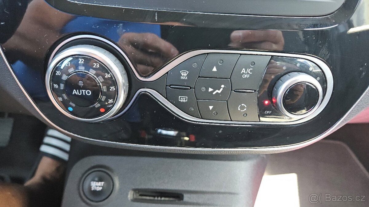 RENAULT CAPTUR 1,2 TCe 87 kW 1 majitel - 13