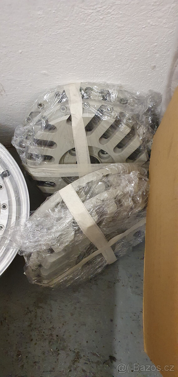 Custom 2dílná alu 4x100 R15 7J - 13